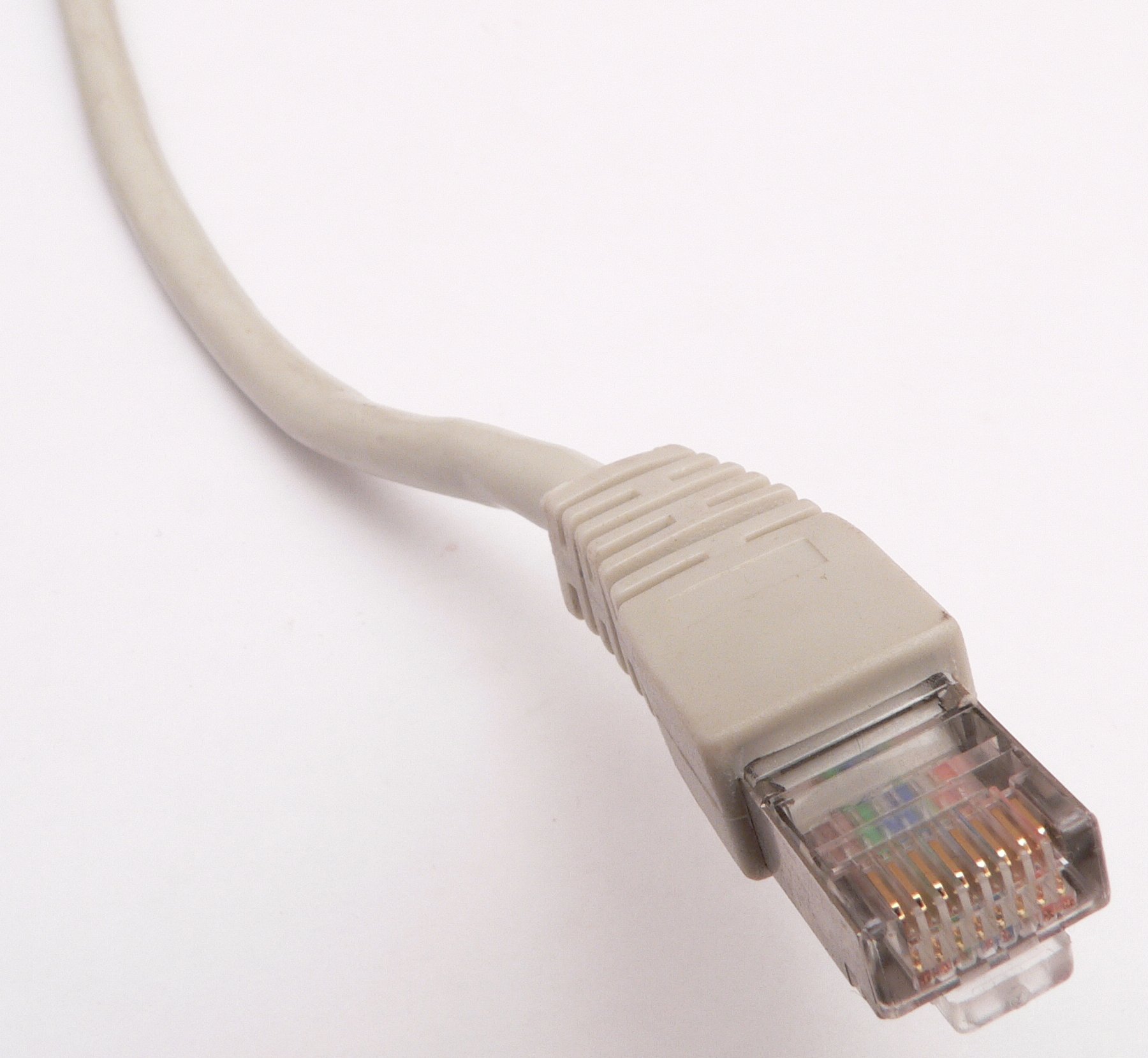 Ethernet_RJ45_connector_p1160054